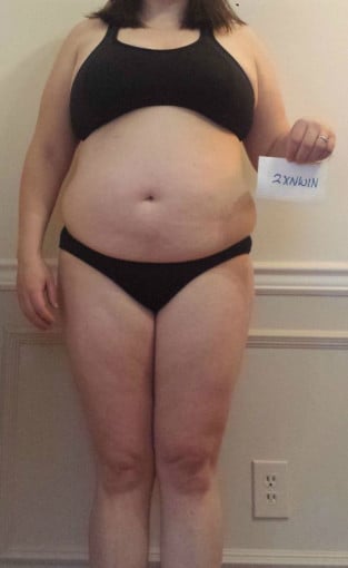 A picture of a 5'4" female showing a snapshot of 192 pounds at a height of 5'4