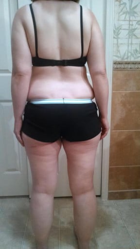 A before and after photo of a 5'2" female showing a snapshot of 144 pounds at a height of 5'2