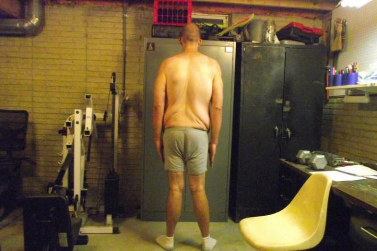 A progress pic of a 6'4" man showing a snapshot of 203 pounds at a height of 6'4