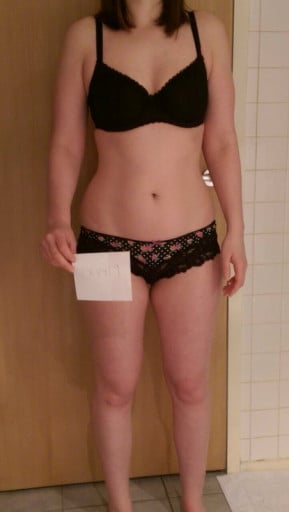 A before and after photo of a 5'6" female showing a snapshot of 135 pounds at a height of 5'6