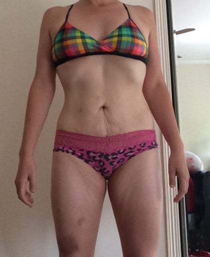 A photo of a 5'8" woman showing a weight loss from 180 pounds to 150 pounds. A respectable loss of 30 pounds.