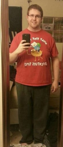 A photo of a 6'1" man showing a fat loss from 335 pounds to 245 pounds. A respectable loss of 90 pounds.