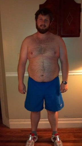 A before and after photo of a 5'10" male showing a weight cut from 267 pounds to 225 pounds. A total loss of 42 pounds.