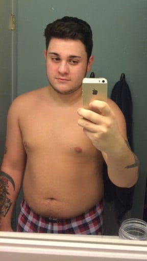 A picture of a 5'10" male showing a fat loss from 225 pounds to 185 pounds. A net loss of 40 pounds.