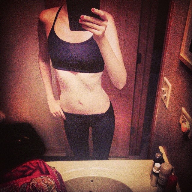 5 foot 9 Female 20 lbs Weight Loss Before and After 135 lbs to 115 lbs