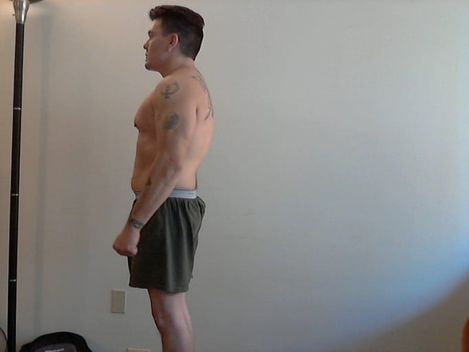 A progress pic of a 5'4" man showing a snapshot of 146 pounds at a height of 5'4