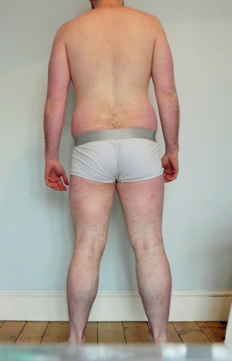 A picture of a 5'9" male showing a snapshot of 195 pounds at a height of 5'9