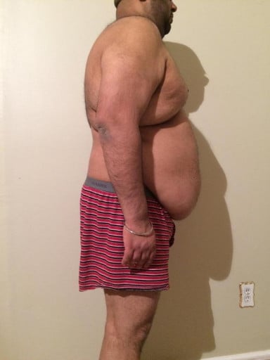 A before and after photo of a 5'8" male showing a snapshot of 253 pounds at a height of 5'8