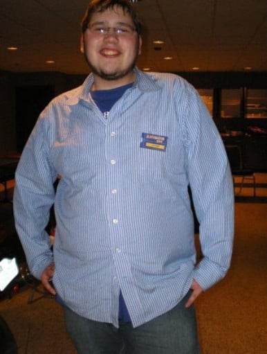 A progress pic of a 5'10" man showing a weight reduction from 255 pounds to 195 pounds. A total loss of 60 pounds.