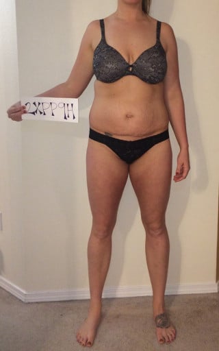 A before and after photo of a 6'1" female showing a snapshot of 200 pounds at a height of 6'1