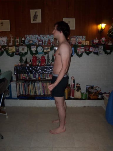 A picture of a 5'7" male showing a snapshot of 157 pounds at a height of 5'7