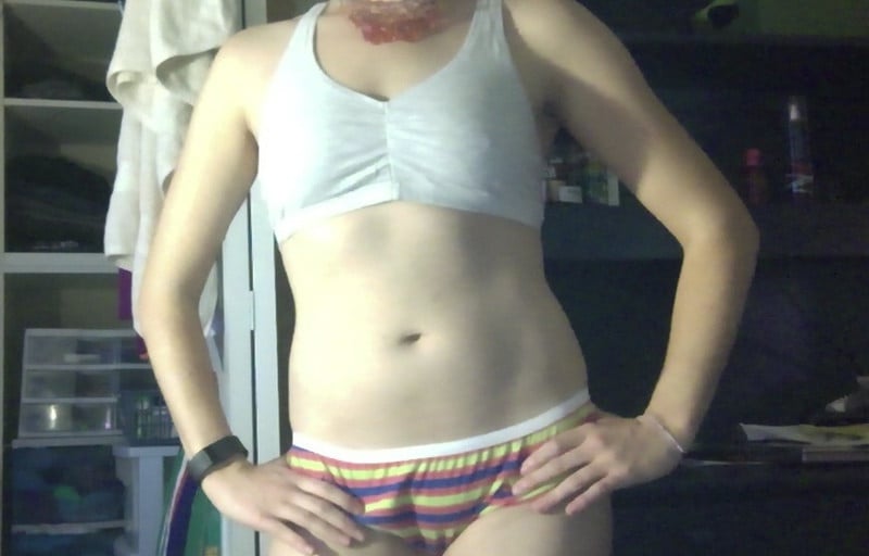 A progress pic of a 5'3" woman showing a weight cut from 141 pounds to 134 pounds. A total loss of 7 pounds.