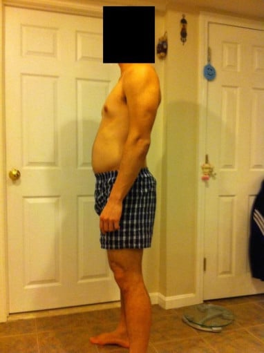A photo of a 5'11" man showing a snapshot of 186 pounds at a height of 5'11
