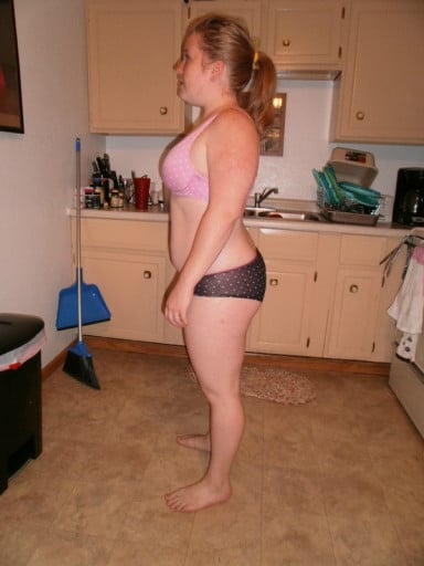A picture of a 5'1" female showing a snapshot of 167 pounds at a height of 5'1