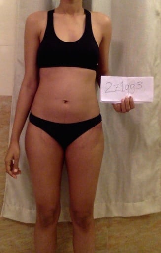 3 Pics of a 5 foot 6 120 lbs Female Weight Snapshot