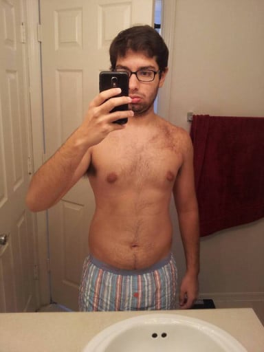 A picture of a 5'10" male showing a snapshot of 158 pounds at a height of 5'10