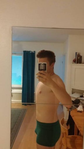A progress pic of a 5'11" man showing a weight loss from 220 pounds to 181 pounds. A net loss of 39 pounds.