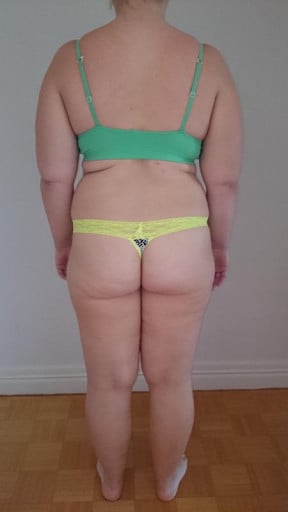 A picture of a 5'6" female showing a snapshot of 193 pounds at a height of 5'6