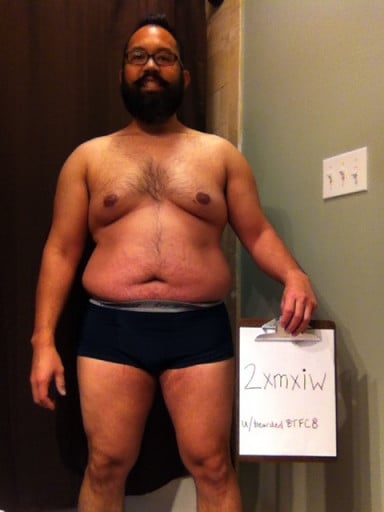A picture of a 5'6" male showing a snapshot of 205 pounds at a height of 5'6