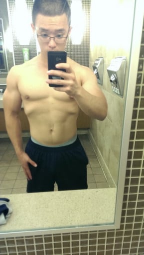 A progress pic of a 5'9" man showing a weight gain from 165 pounds to 185 pounds. A respectable gain of 20 pounds.