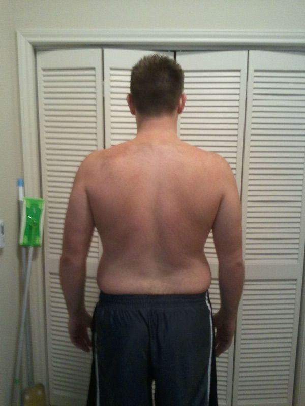 4 Pictures of a 251 lbs 6 feet 4 Male Fitness Inspo