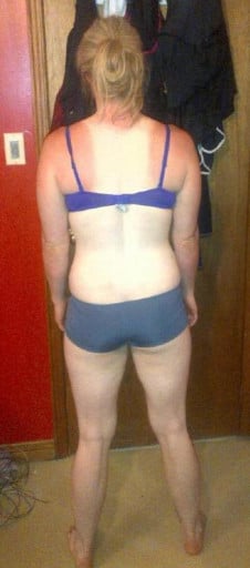 A picture of a 5'8" female showing a snapshot of 163 pounds at a height of 5'8