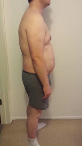 A progress pic of a 5'7" man showing a snapshot of 179 pounds at a height of 5'7