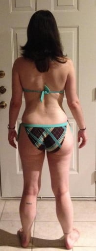 4 Photos of a 5 foot 9 149 lbs Female Weight Snapshot