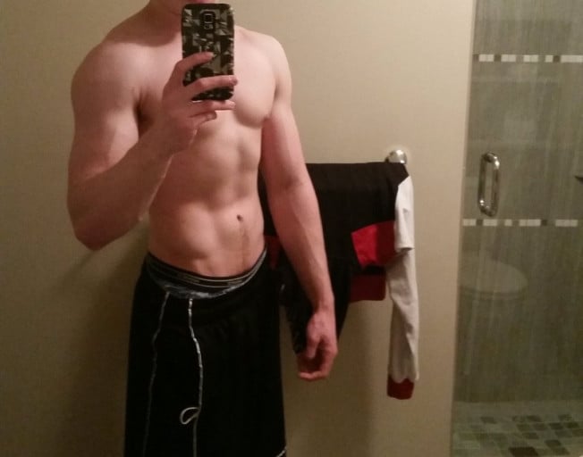 A progress pic of a 5'11" man showing a snapshot of 160 pounds at a height of 5'11