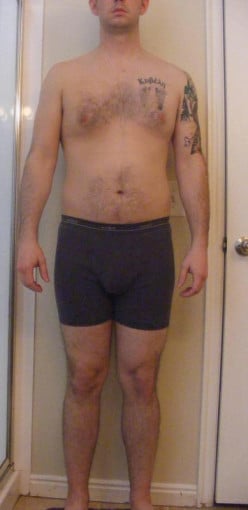A picture of a 6'1" male showing a snapshot of 202 pounds at a height of 6'1