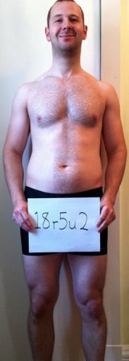 A photo of a 5'9" man showing a snapshot of 168 pounds at a height of 5'9