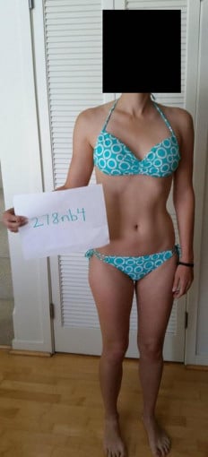 A photo of a 5'6" woman showing a snapshot of 120 pounds at a height of 5'6