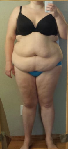 4 Pictures of a 5 feet 11 320 lbs Female Fitness Inspo