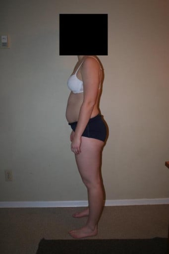 A photo of a 5'5" woman showing a snapshot of 149 pounds at a height of 5'5