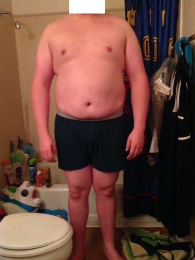 A before and after photo of a 6'2" male showing a snapshot of 305 pounds at a height of 6'2