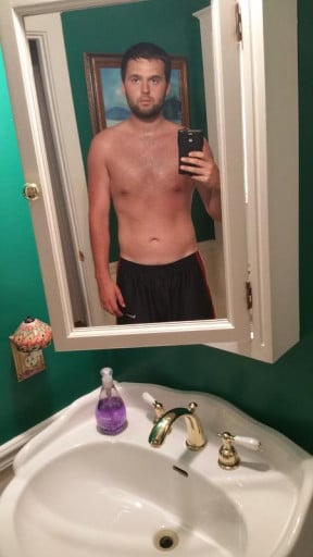 A picture of a 6'2" male showing a fat loss from 233 pounds to 190 pounds. A respectable loss of 43 pounds.