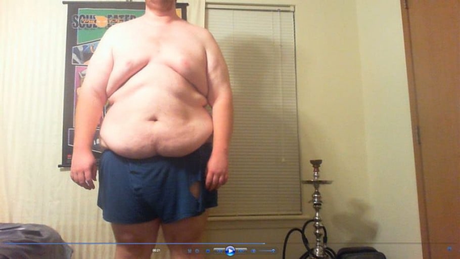 A progress pic of a 6'6" man showing a snapshot of 440 pounds at a height of 6'6