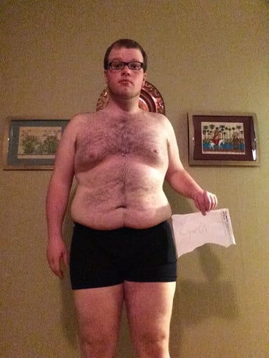 A picture of a 5'11" male showing a snapshot of 252 pounds at a height of 5'11
