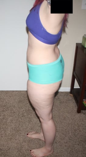 A before and after photo of a 5'3" female showing a snapshot of 163 pounds at a height of 5'3