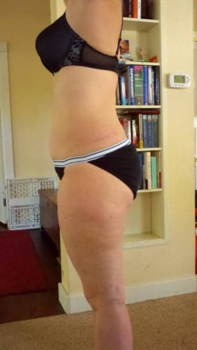 A progress pic of a 5'8" woman showing a fat loss from 200 pounds to 187 pounds. A net loss of 13 pounds.