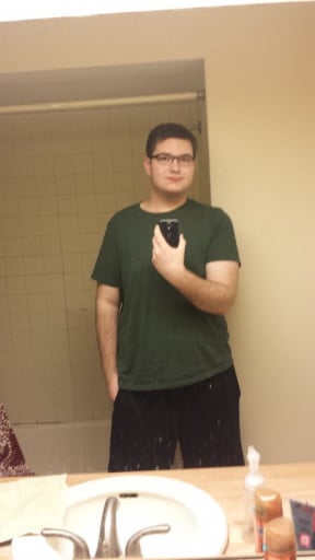 A picture of a 6'2" male showing a weight loss from 315 pounds to 262 pounds. A respectable loss of 53 pounds.
