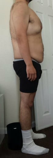 A picture of a 5'10" male showing a snapshot of 210 pounds at a height of 5'10