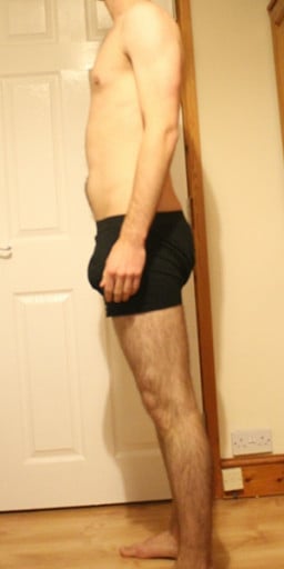 A progress pic of a 6'1" man showing a snapshot of 182 pounds at a height of 6'1