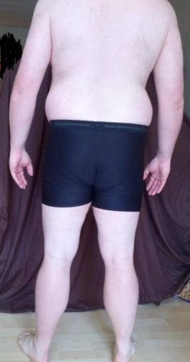 4 Photos of a 302 lbs 6 feet 3 Male Weight Snapshot