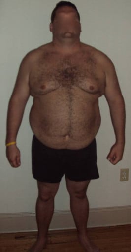 A photo of a 5'10" man showing a snapshot of 274 pounds at a height of 5'10