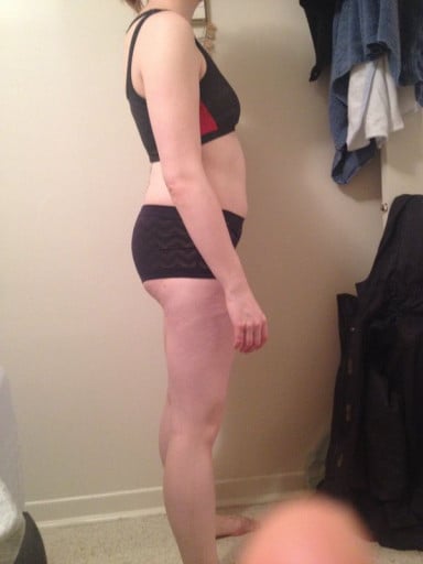 A before and after photo of a 5'4" female showing a snapshot of 137 pounds at a height of 5'4