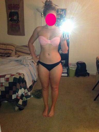 A progress pic of a 5'7" woman showing a weight loss from 176 pounds to 136 pounds. A total loss of 40 pounds.