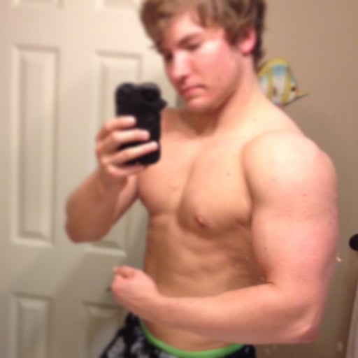 A picture of a 5'10" male showing a muscle gain from 125 pounds to 198 pounds. A respectable gain of 73 pounds.