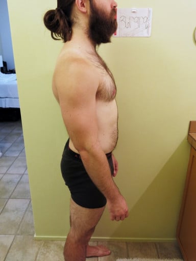 A progress pic of a 5'10" man showing a snapshot of 182 pounds at a height of 5'10