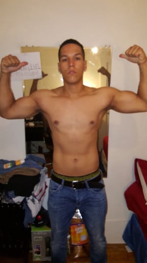 A photo of a 5'10" man showing a weight cut from 207 pounds to 184 pounds. A total loss of 23 pounds.